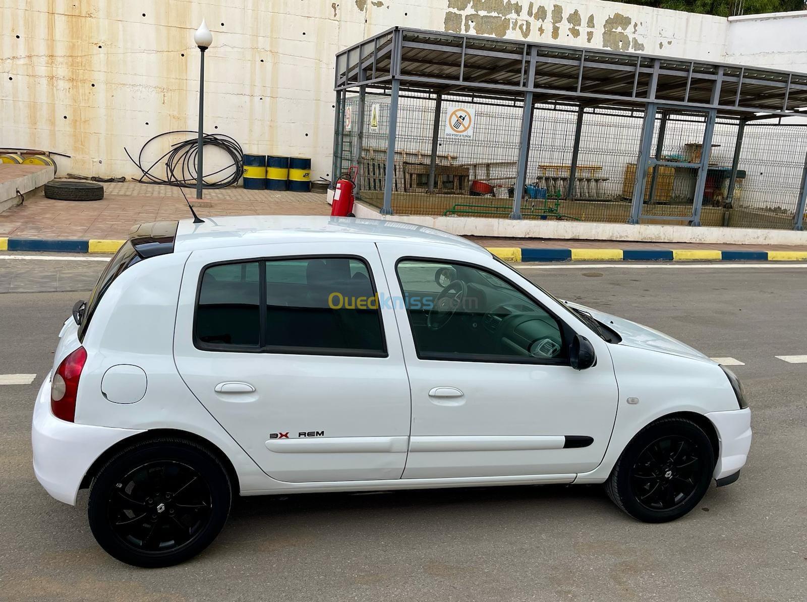 Renault Clio🇨🇵 2013 