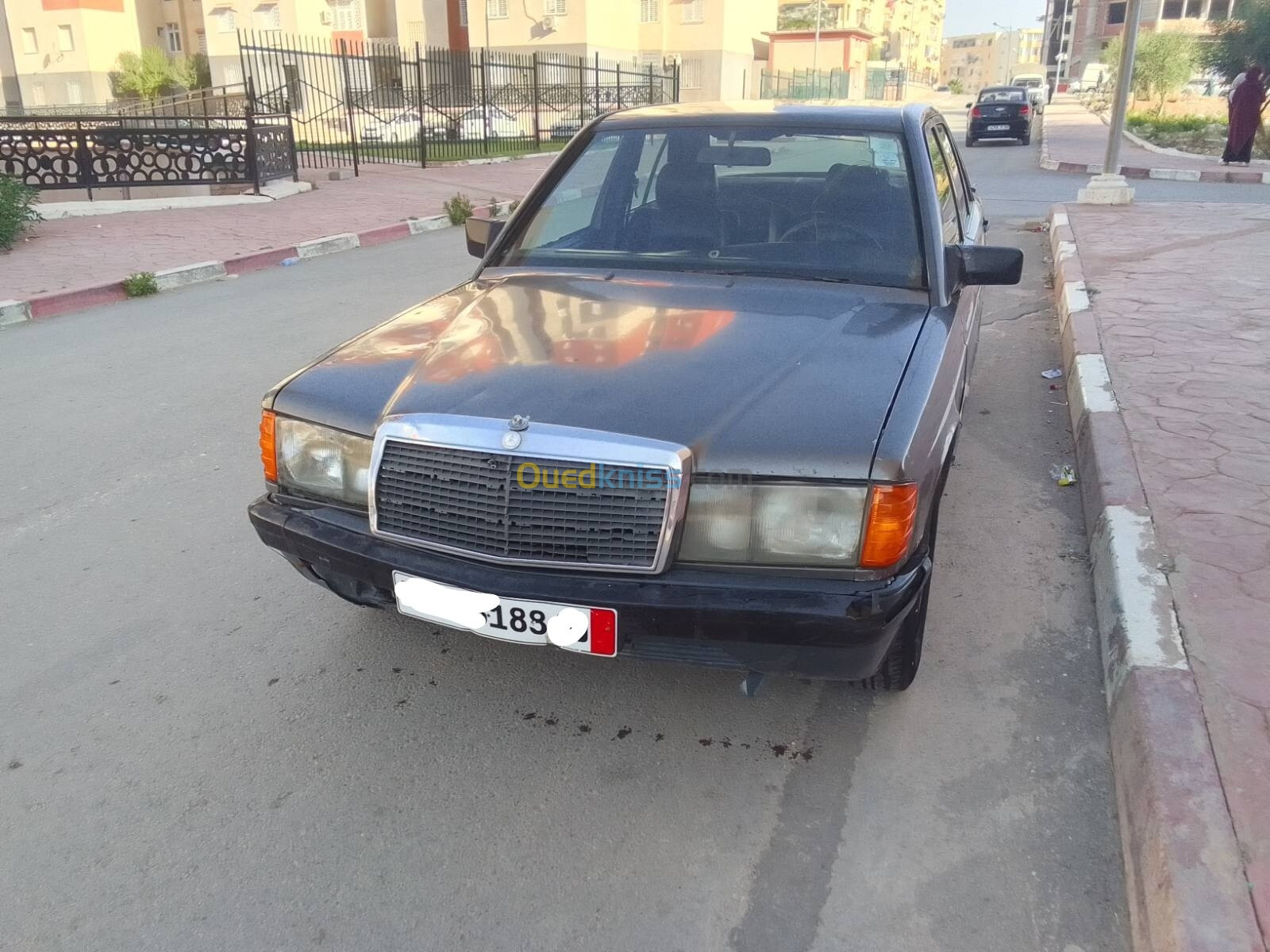 Mercedes Classe E 1988 E190