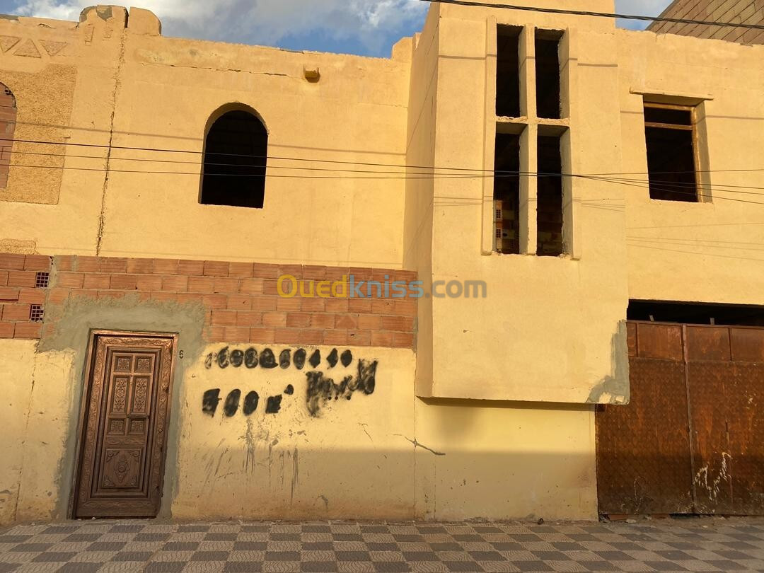 Vente Villa Ouargla Sidi khouiled