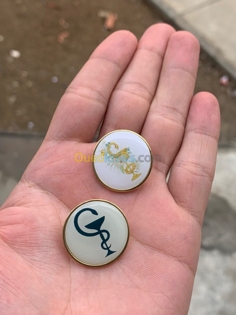 Pins ou pince personnaliséدبوز دبابيز دبوس دبابيس 