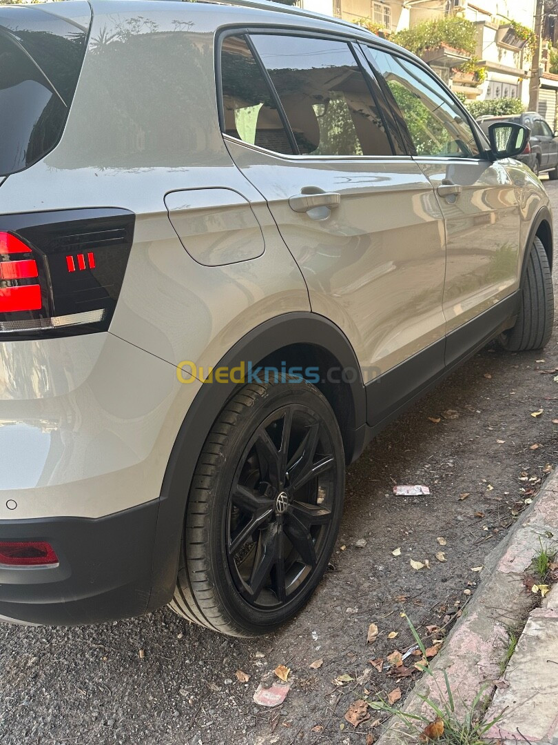 Volkswagen T-Cross 2023 