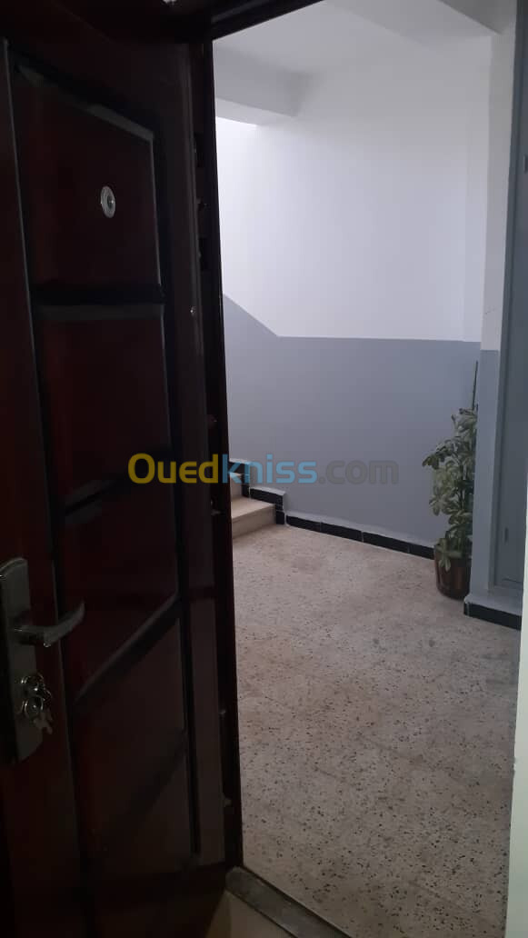 Location Appartement F3 Alger Birkhadem