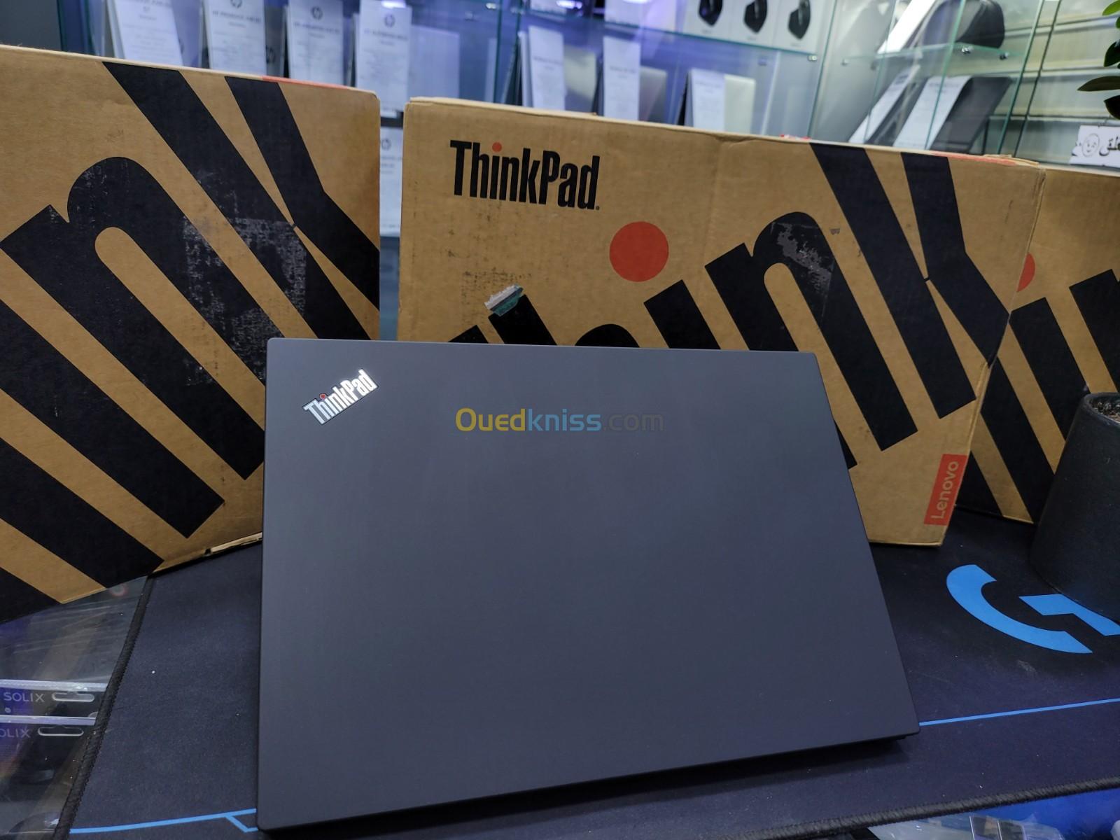 VENDU - LENOVO THINKPAD P14s Gen2, i7-1165G7 Evo, 16GB, 512GB SSD, QUADRO T500, NEUF SOUS EMBALLAGE