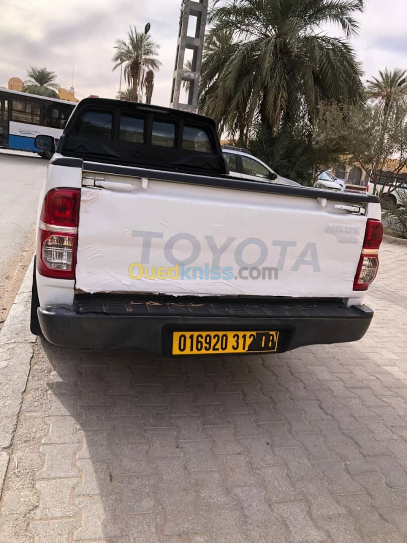 Toyota Hilux 2012 Hilux