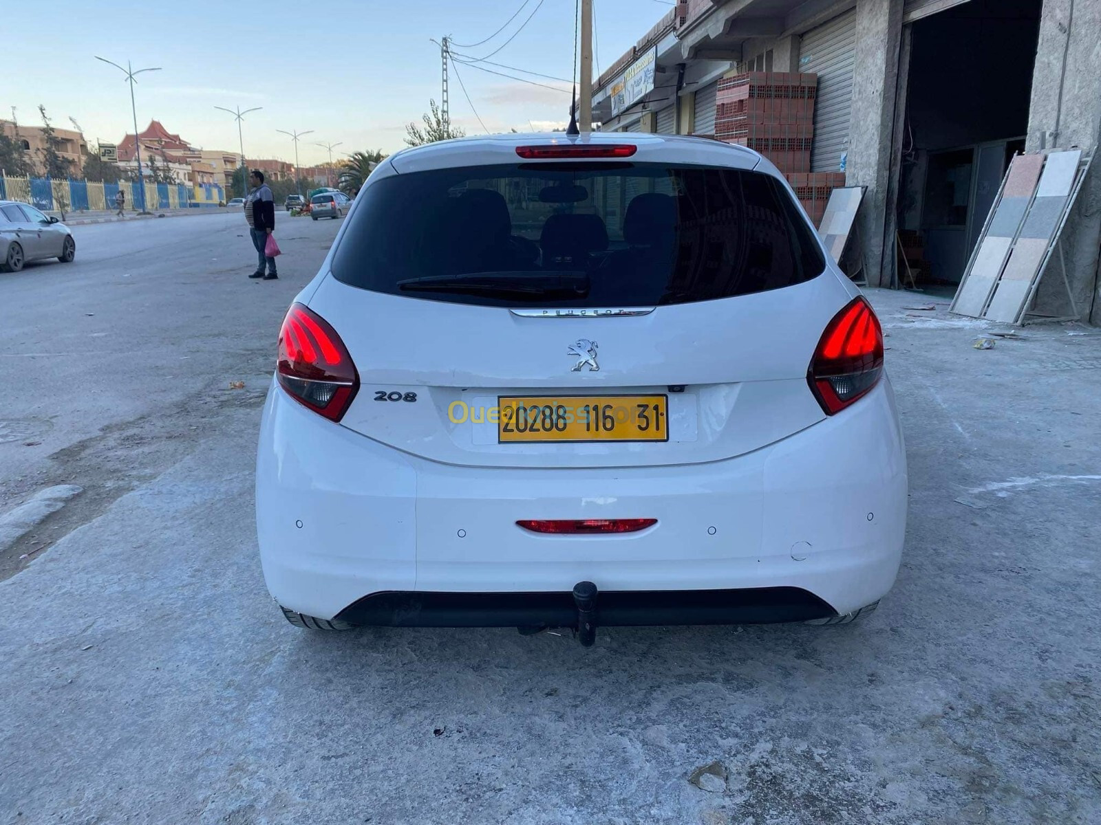 Peugeot 208 2016 Allure Facelift