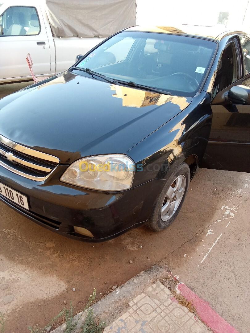 Chevrolet Optra 4 portes 2010 