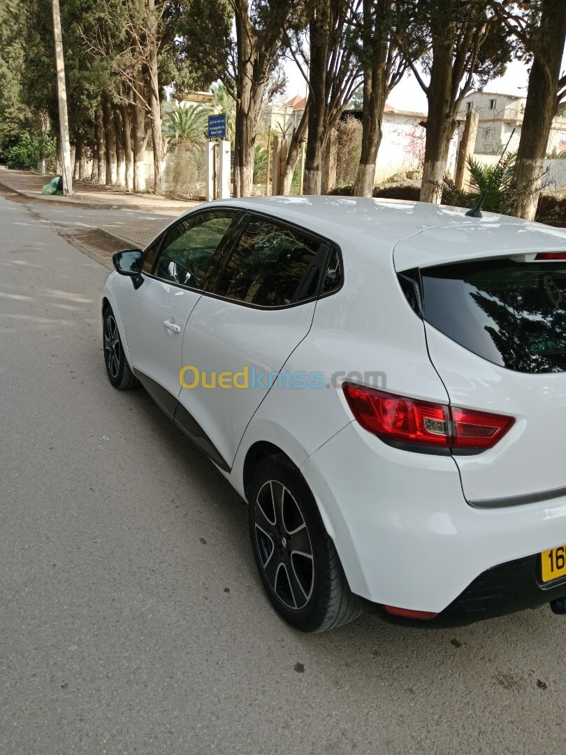 Renault Clio 4 2015 Limited