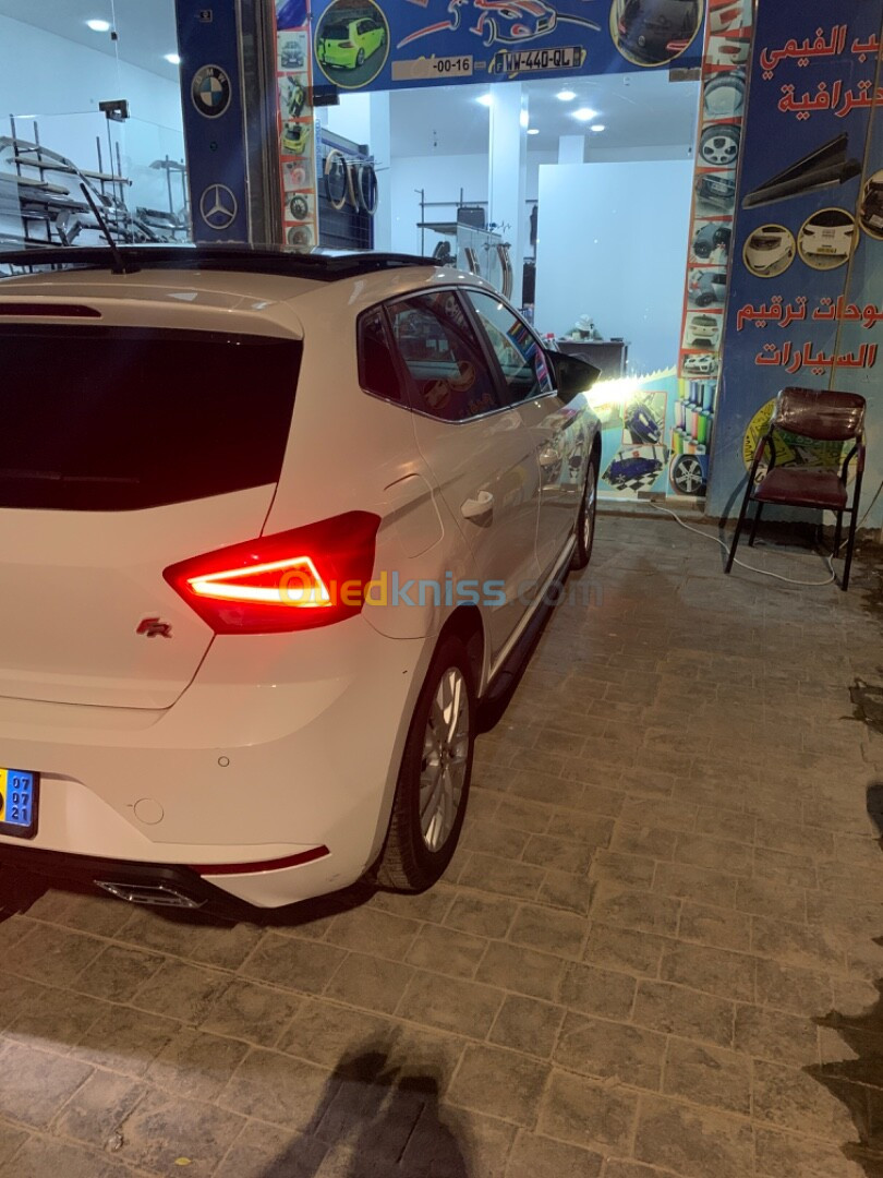 Seat Ibiza 2018 HIGH