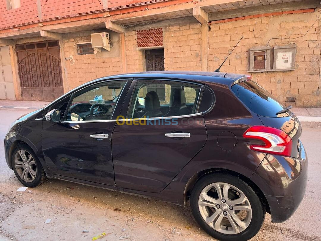 Peugeot 208 2013 Active