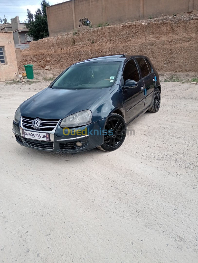 Volkswagen Golf 5 2006 R32