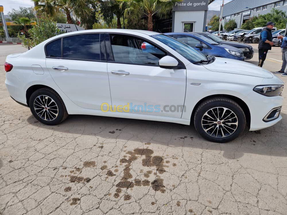 Fiat Tipo 2024 Urban