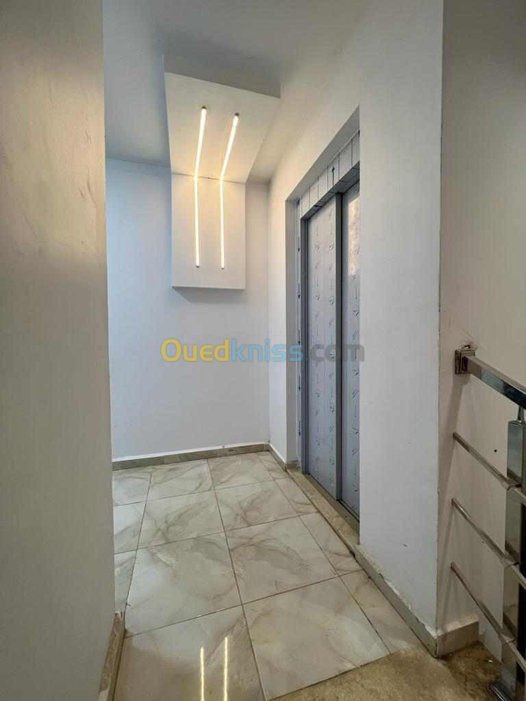 Vente Appartement F3 Alger Bordj el bahri