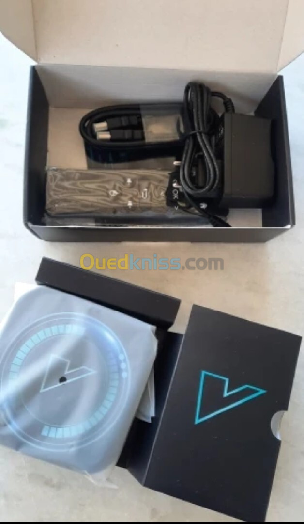 VONTAR H618 Smart TV Box Android 12