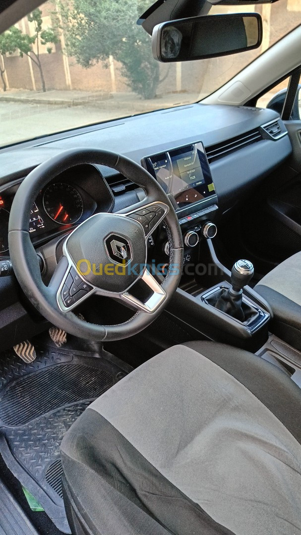 Renault Clio 5 2023 Ecilibre