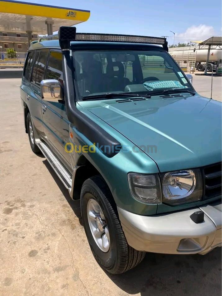 Mitsubishi Pajero 2000 Pajero