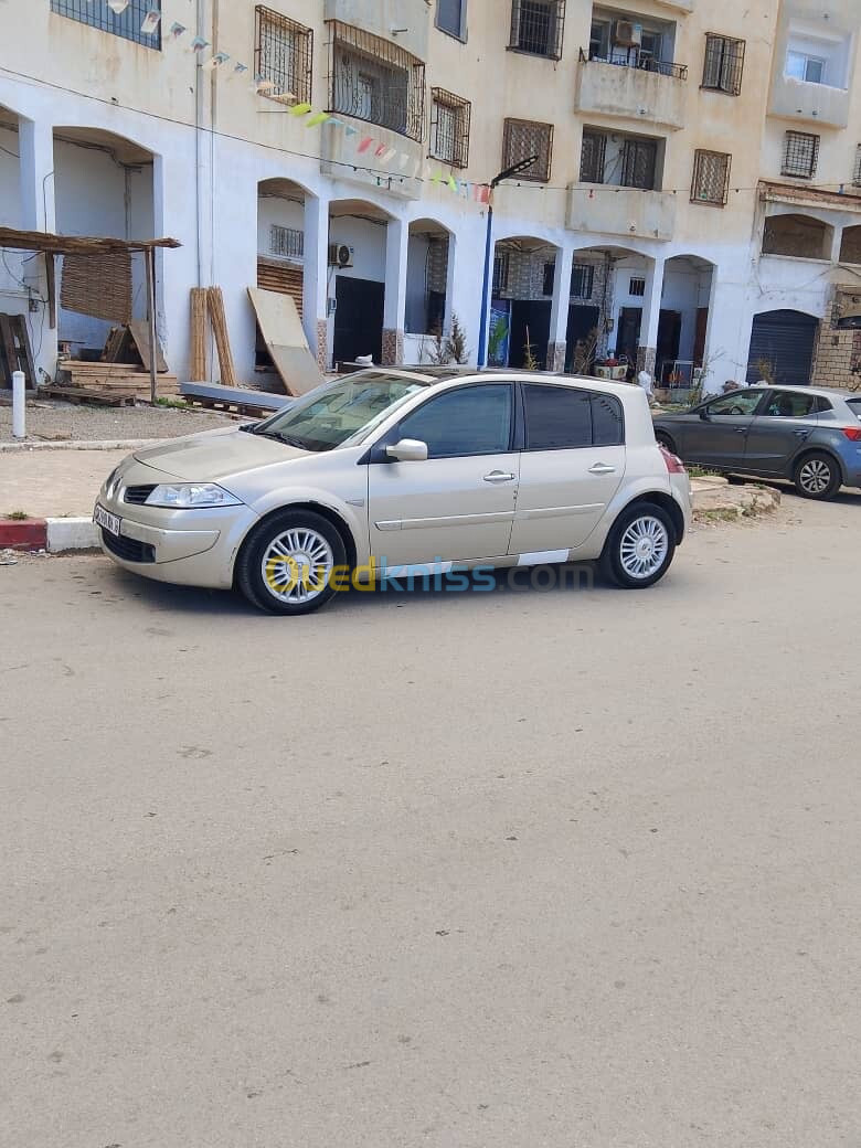 Renault Megane 2 2006 La tout