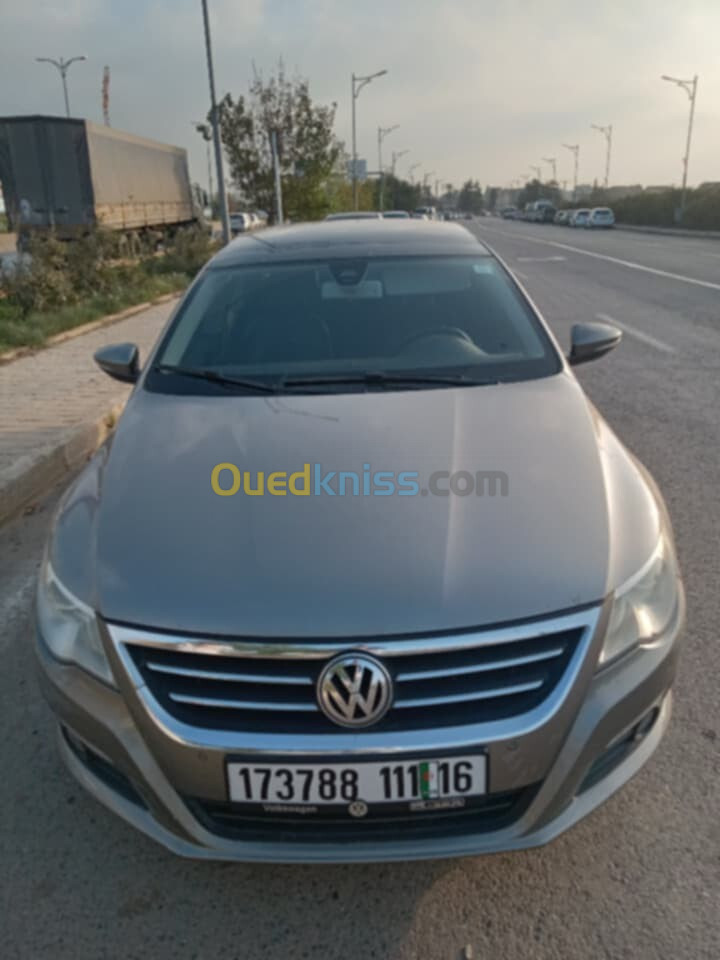 Volkswagen Passat CC 2011 Passat CC