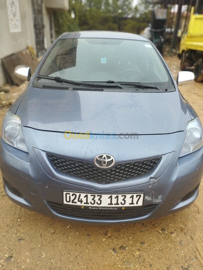 Toyota Yaris 2013 