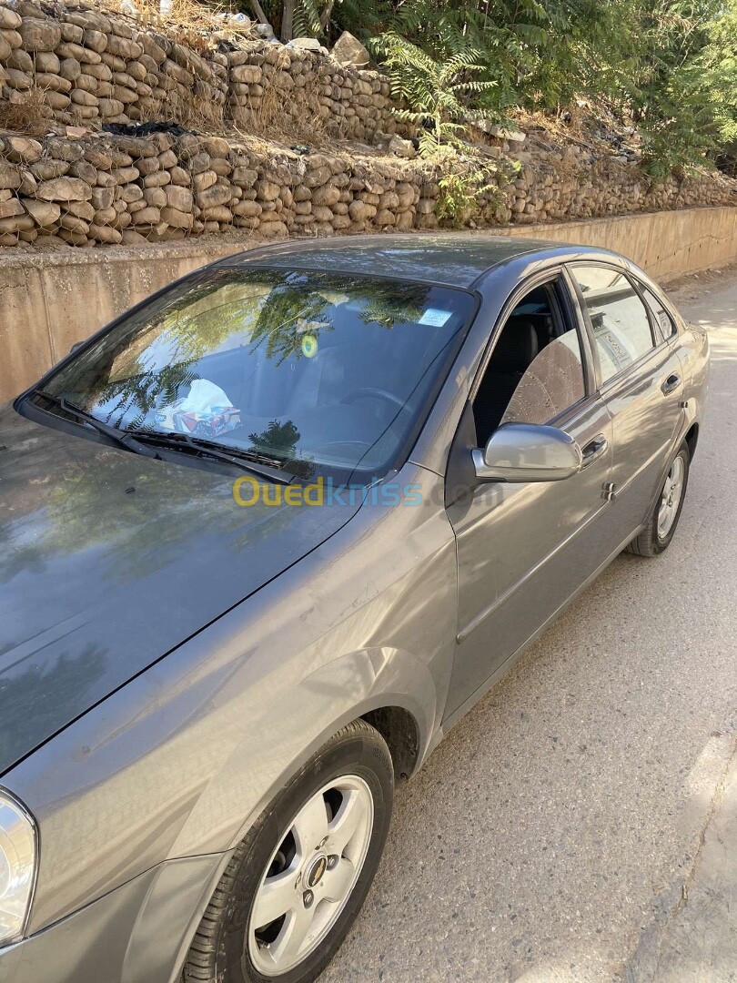 Chevrolet Optra 4 portes 2011 LS