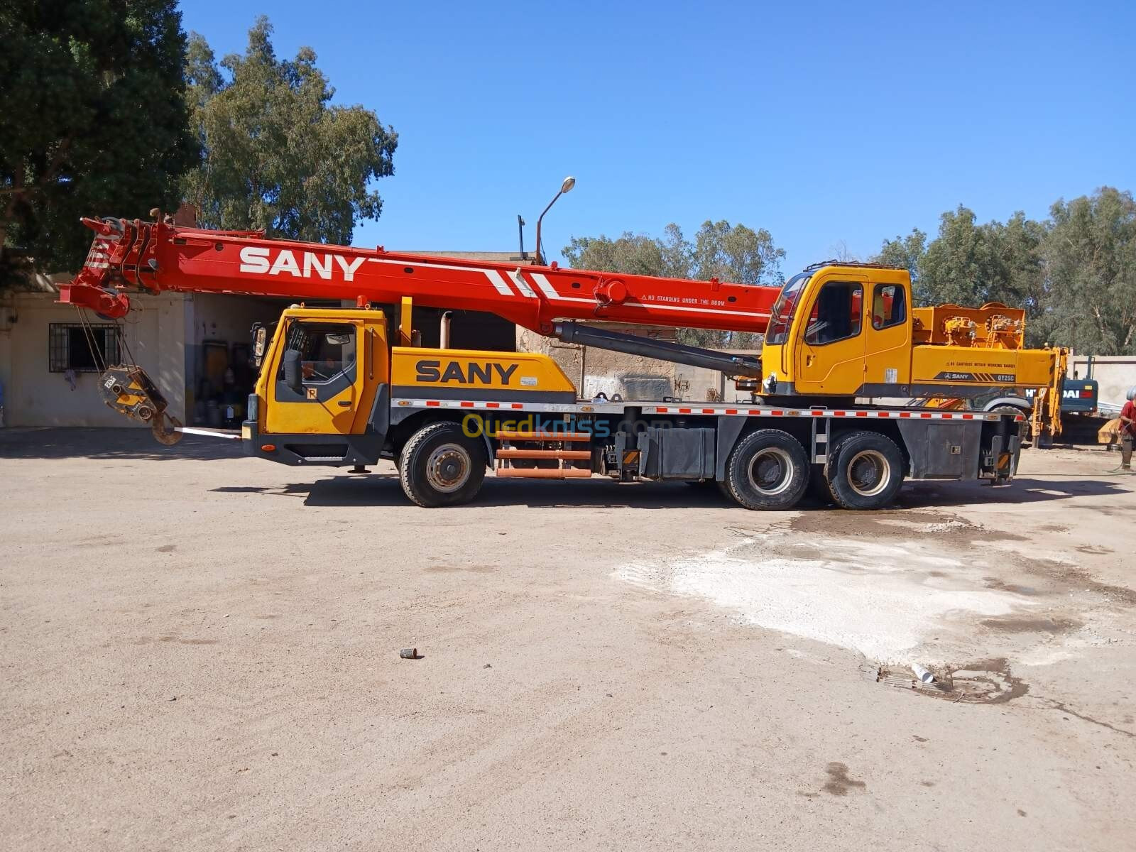 SANY GREU MOBIL 25 T 2011