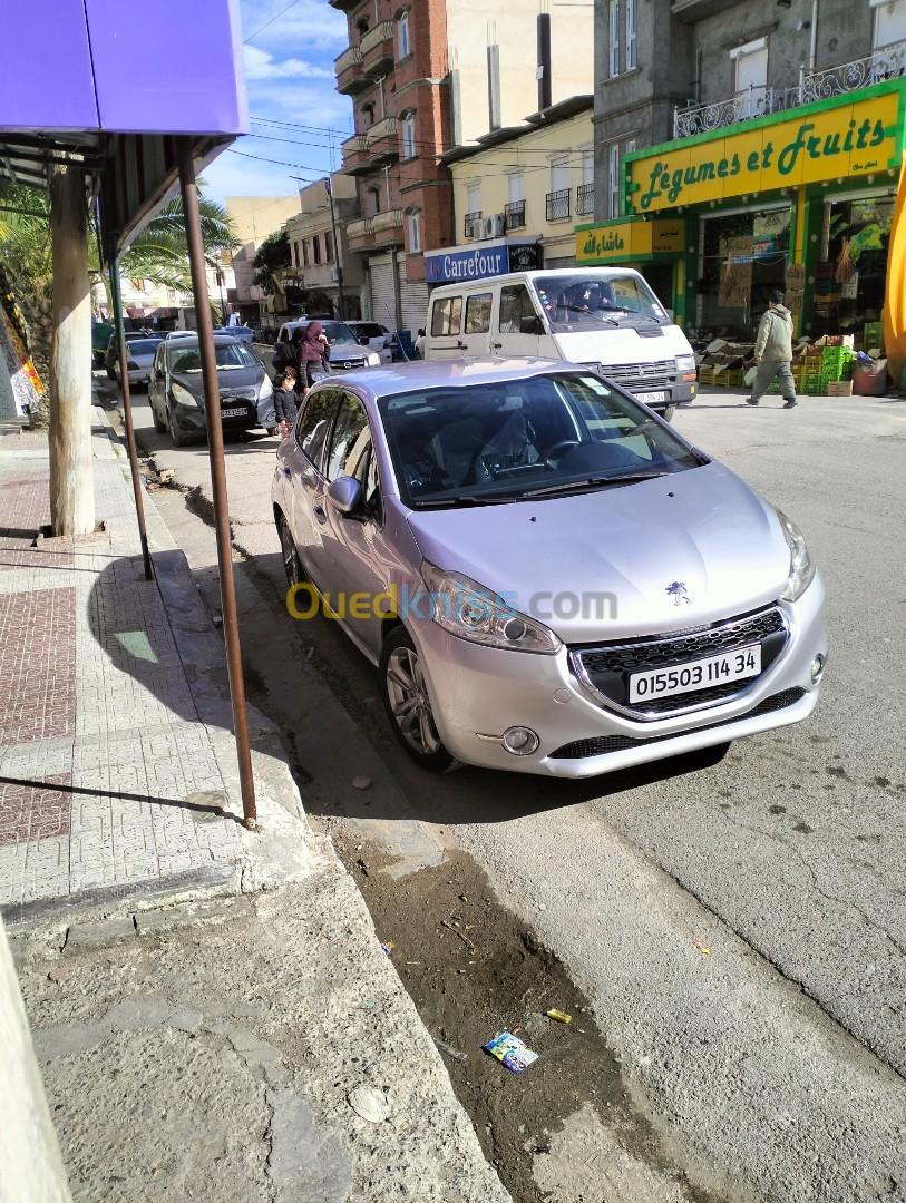 Peugeot 208 2014 208