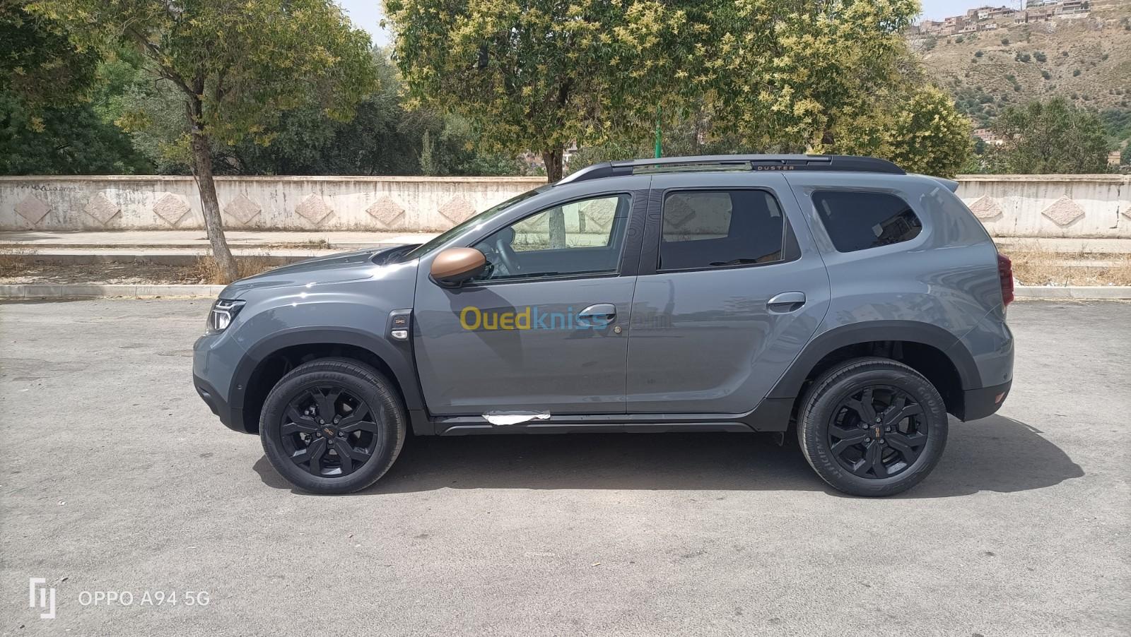 Dacia Duster 2024 Extreme gold