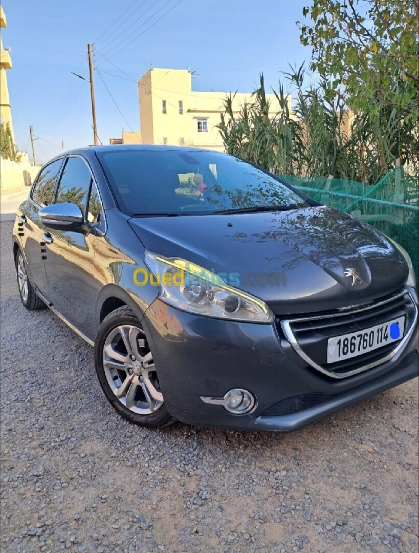 Peugeot 208 2014 208