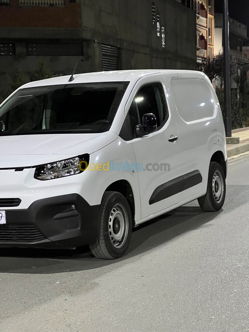 Fiat Doblo 2024 جديد