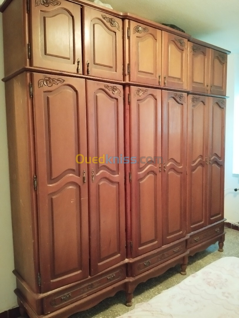 Armoire de chambre 