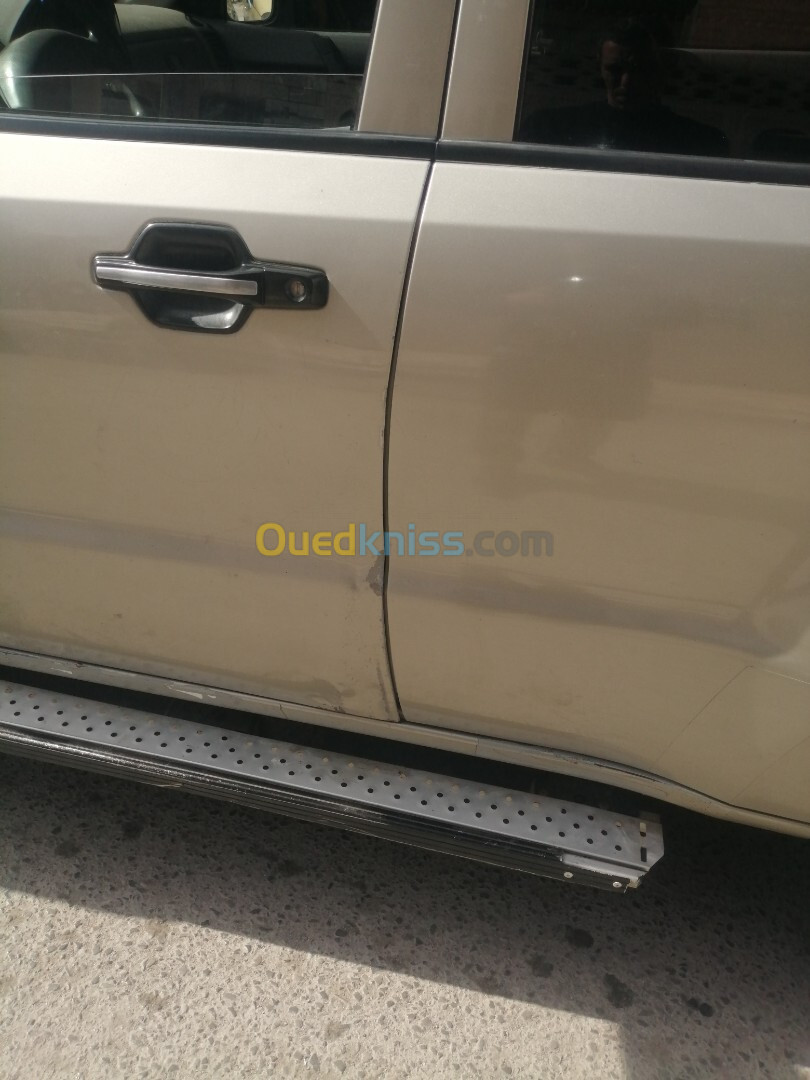 Mitsubishi Pajero long 2006 Baze clim