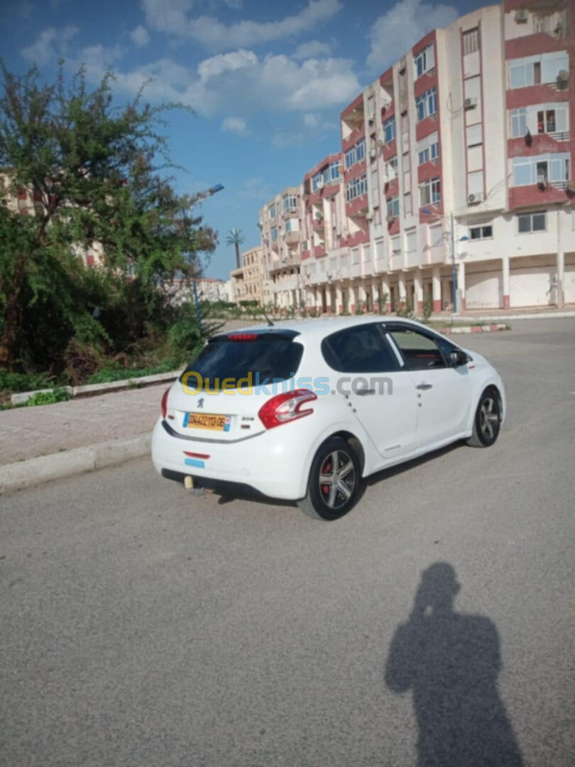 Peugeot 208 2013 Access