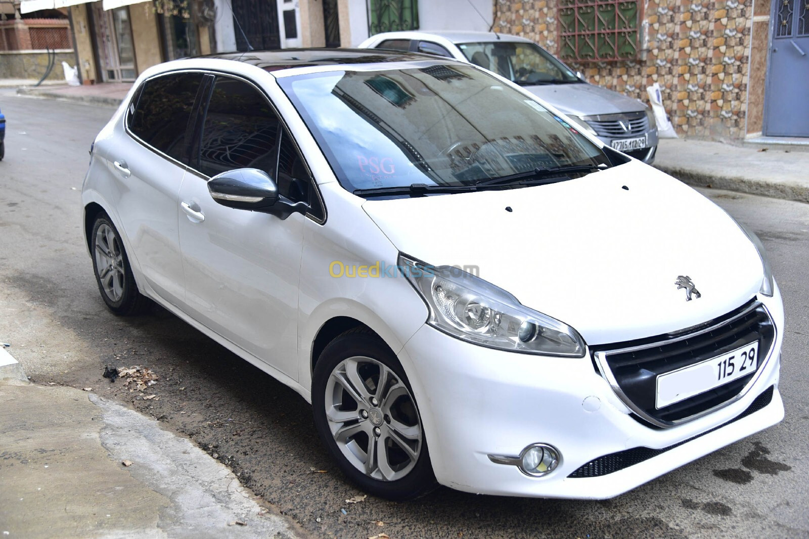 Peugeot 208 2015 Allure