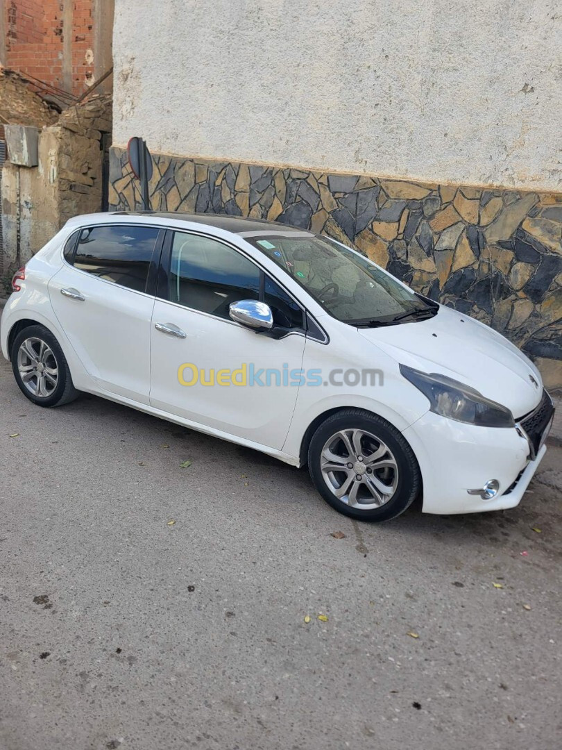 Peugeot 208 2013 Allure