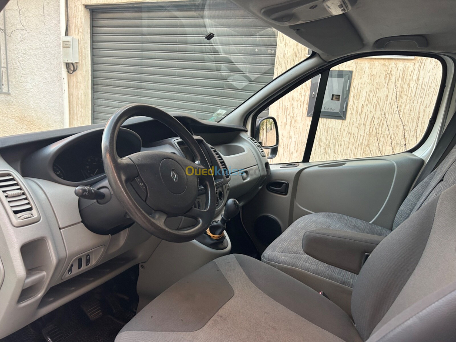 Renault TRAFIC 2014 2.0 DCI 150 ch extra GPS