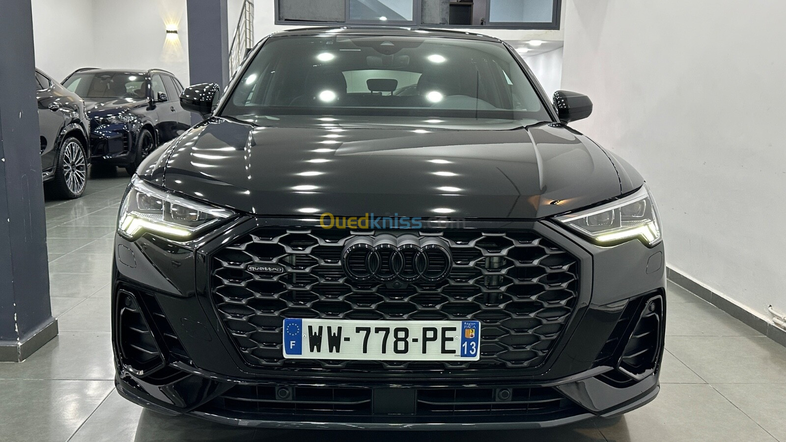 Audi Q3 2024 Sline BLACK