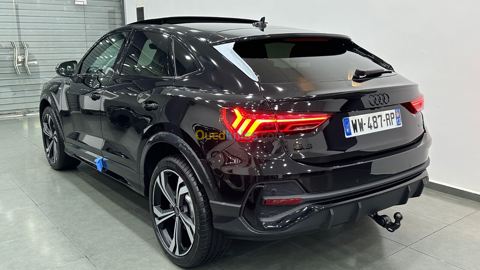 Audi Q3 2024 Sline black