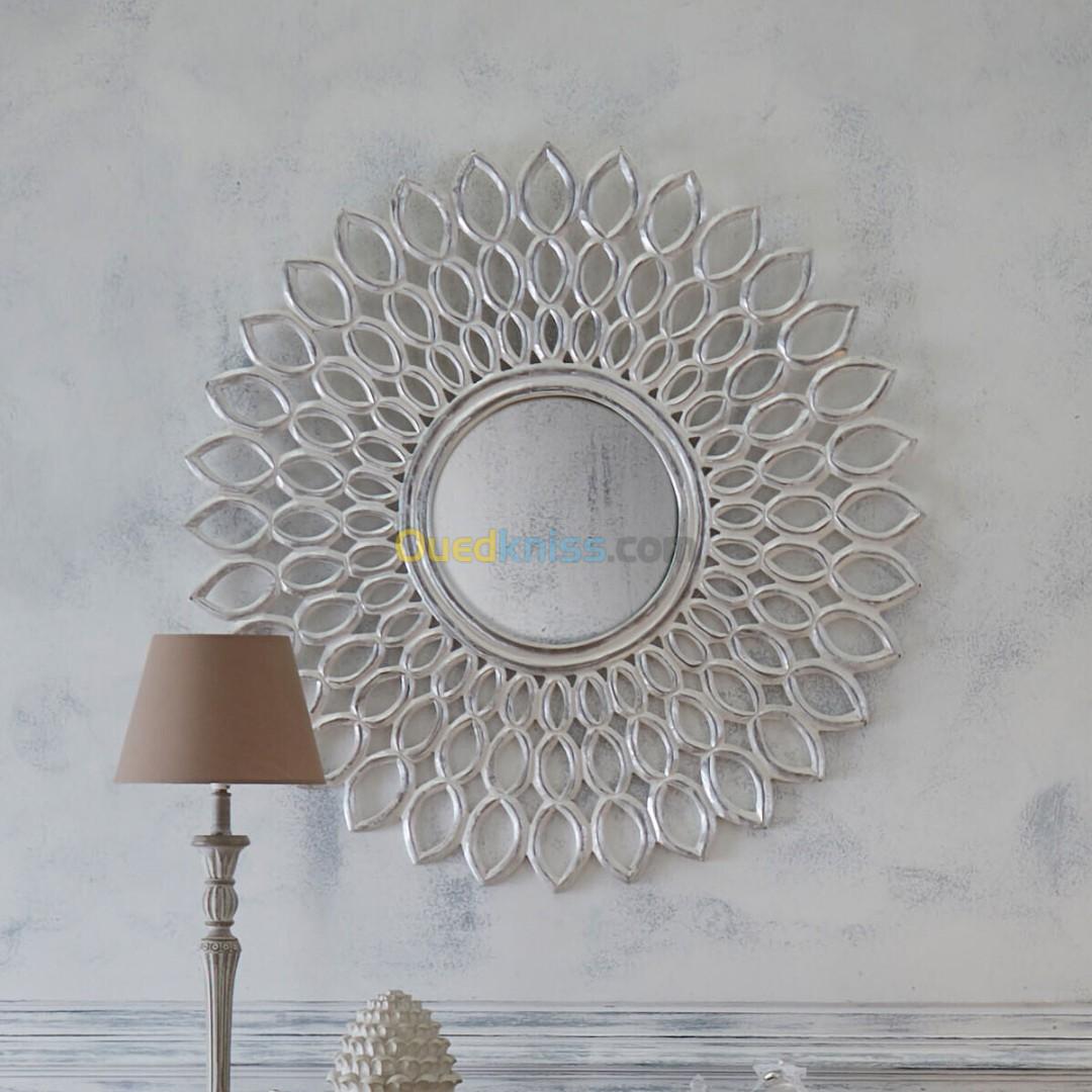 Miroir "Fleur" argent, bois sculpté D90 cm