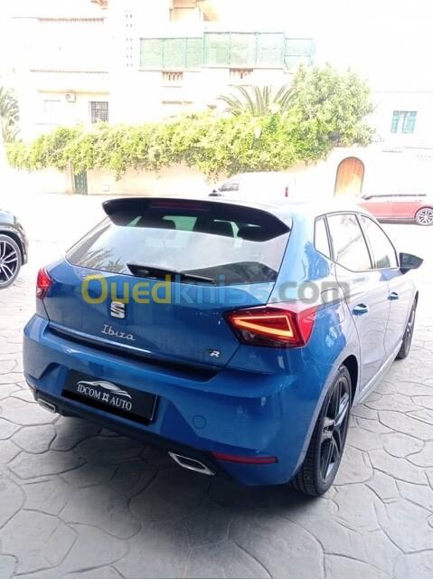 Seat IBIZA 2023 FR Black