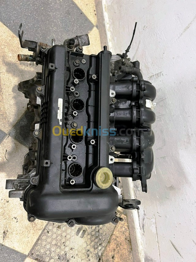 Pièces moteur 1.6 essence KIA Cerato 