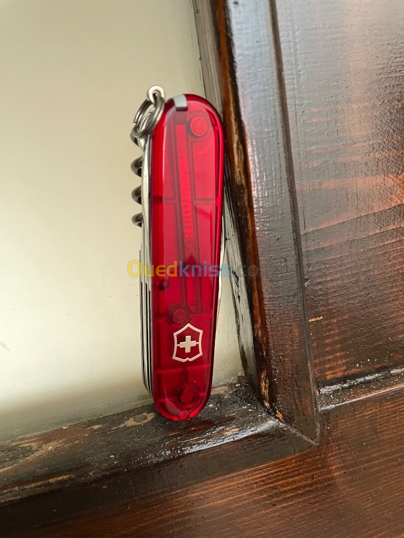 Couteau suisse VICTORINOX original 