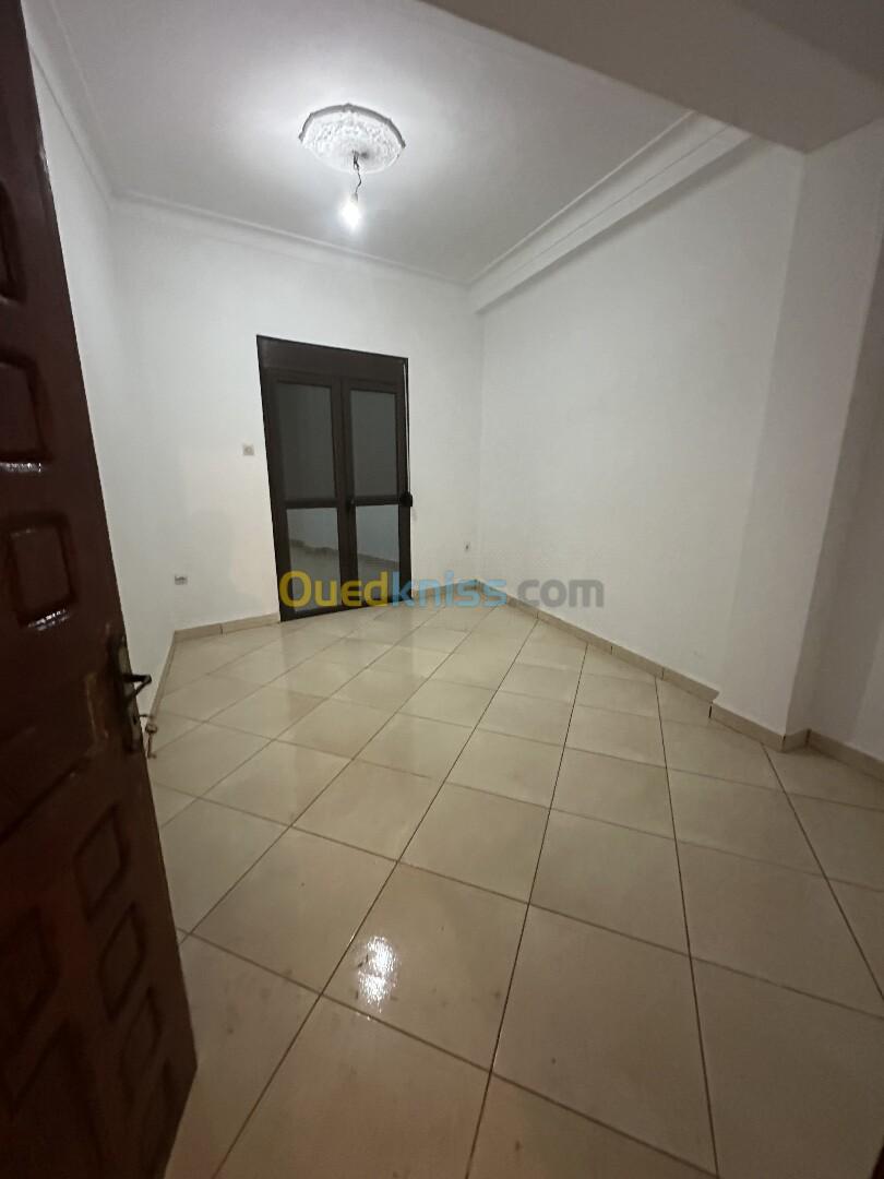 Location Niveau De Villa F3 Alger Cheraga