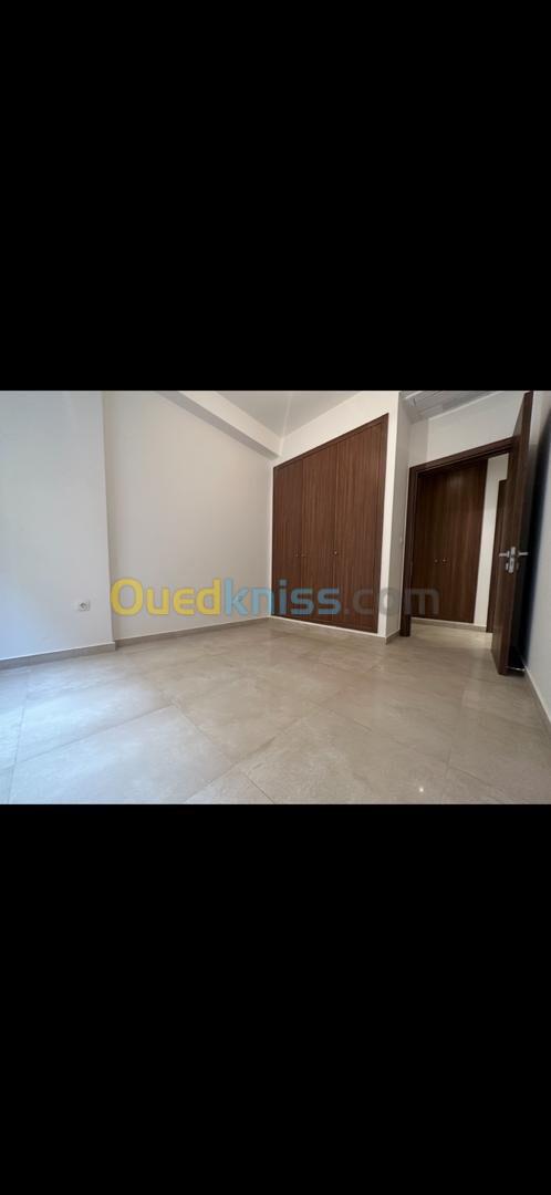 Location Appartement F4 Alger Cheraga