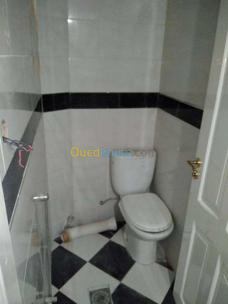 Location Niveau De Villa F4 Alger Bouzareah