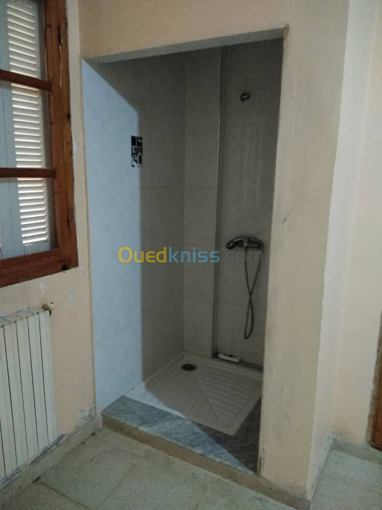 Location Niveau De Villa F3 Alger Bouzareah