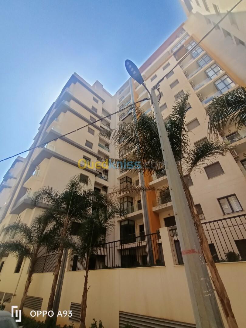 Location Appartement F4 Alger Cheraga