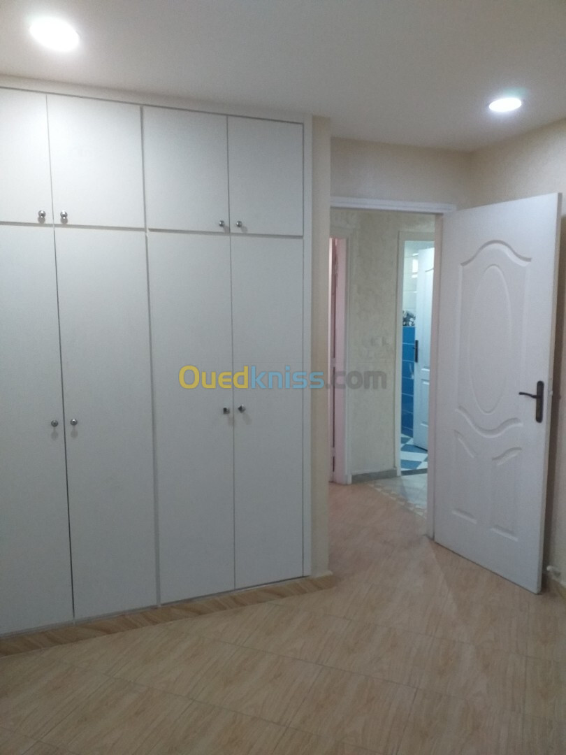 Location Appartement F3 Alger Hraoua