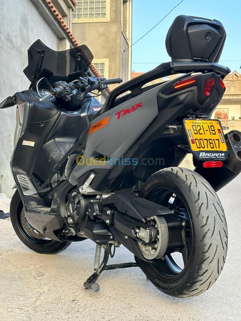 Yamaha Tmax560 2021