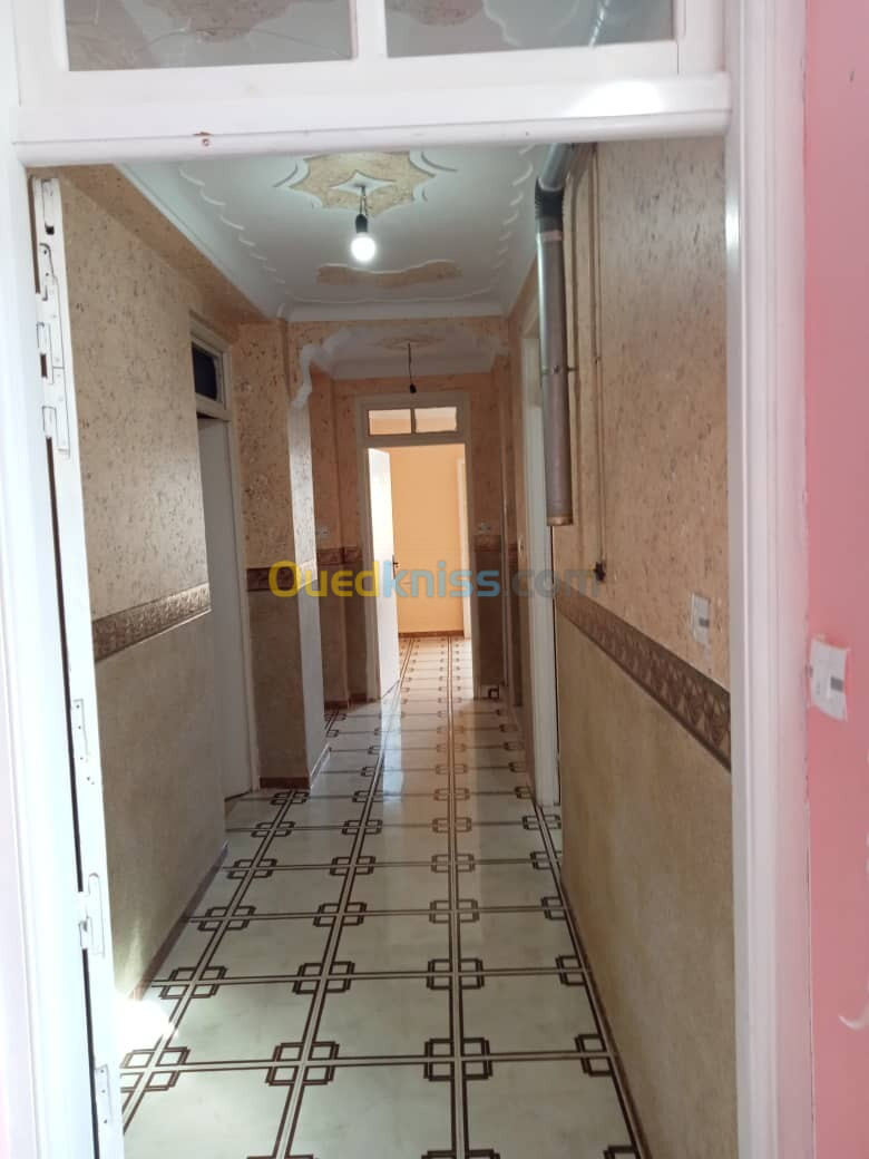 Location Appartement F4 Béjaïa Bejaia