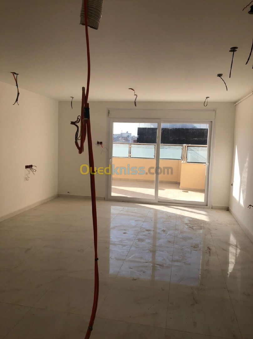 Vente Appartement F4 Alger Bordj el bahri