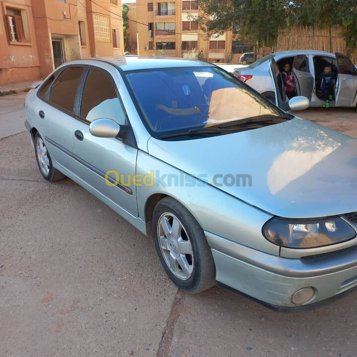 Renault Laguna 1 1999 Président